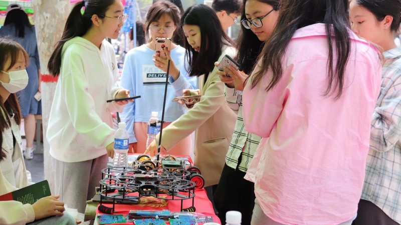 BI与大数据融合：揭秘数据仓库搭建之道